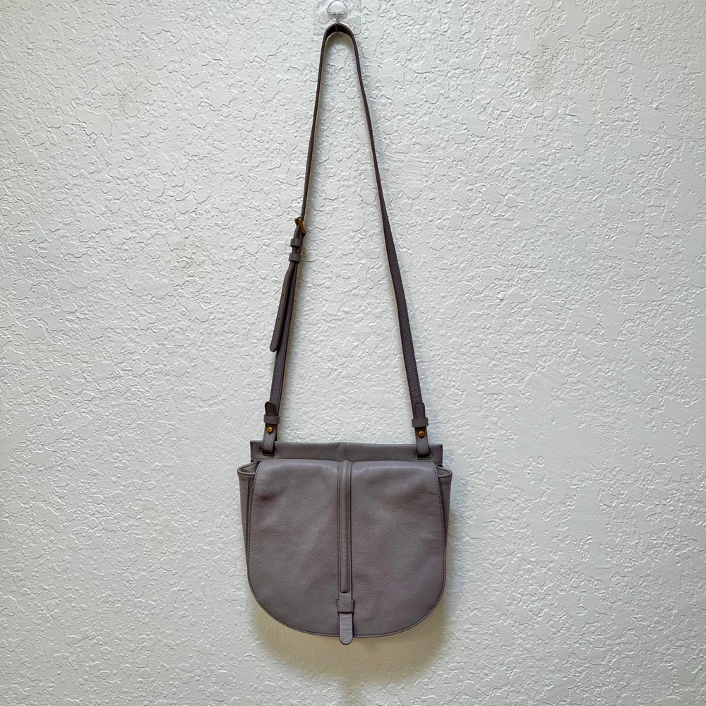 Fossil Collette Grey Pebbled Leather Crossbody Saddle Bag Adjustable Strap Boho